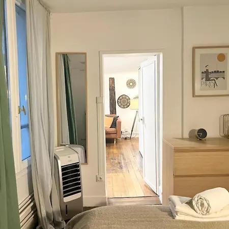 Parisian Charm In The Heart Of The 9th Metro 7 * Parijs